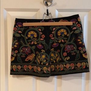 Brand new Zara embroidered skirt.